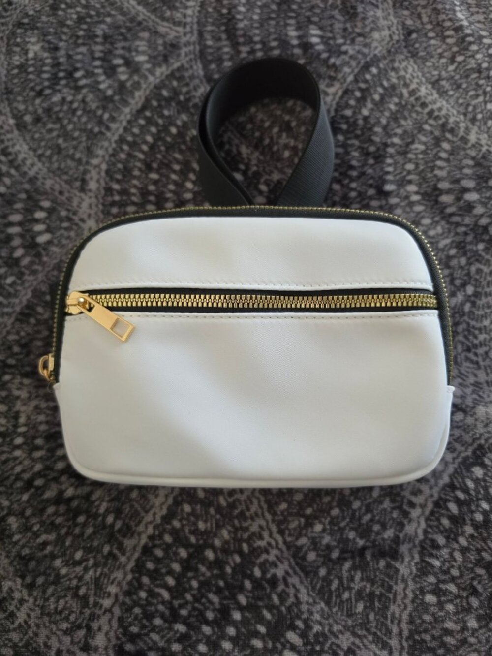 White Crossbody Bag With Adjustable Strap & Gold Zipper Accents